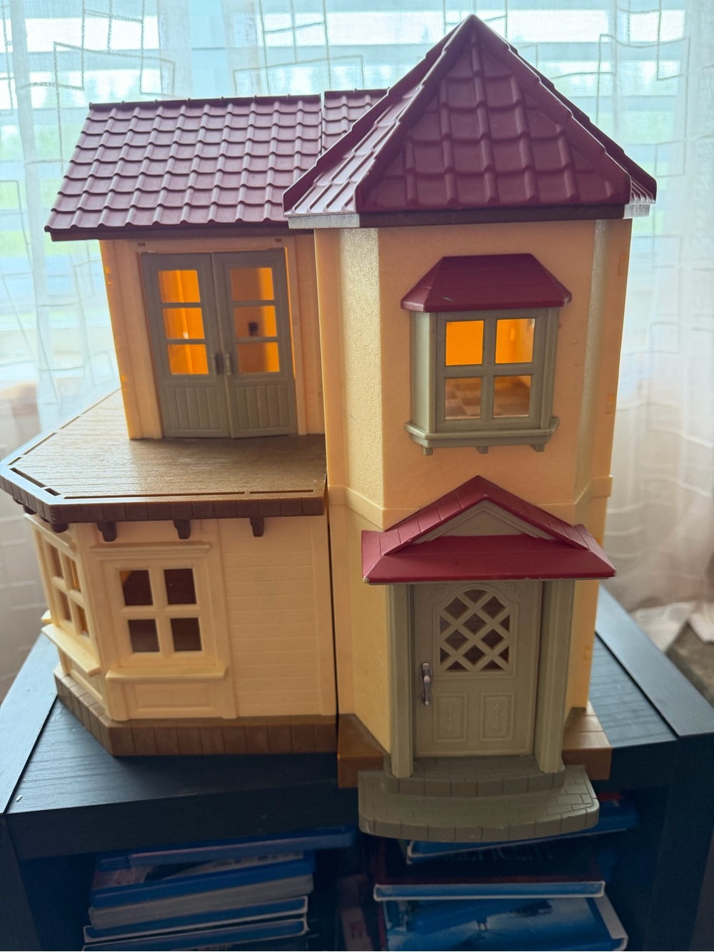Calico Critters Two-Story Dollhouse with Burgundy Roof and Cream Walls